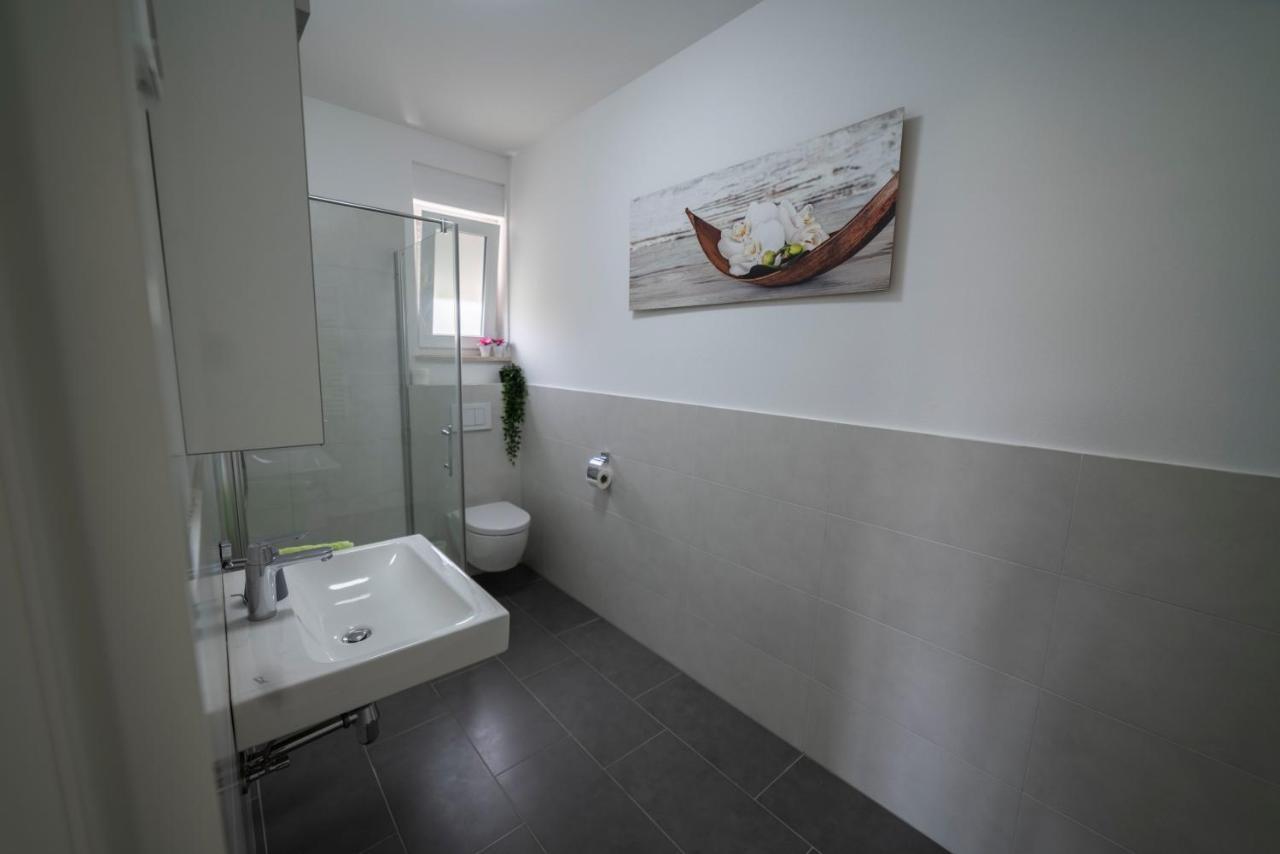 Apartma Adriana *