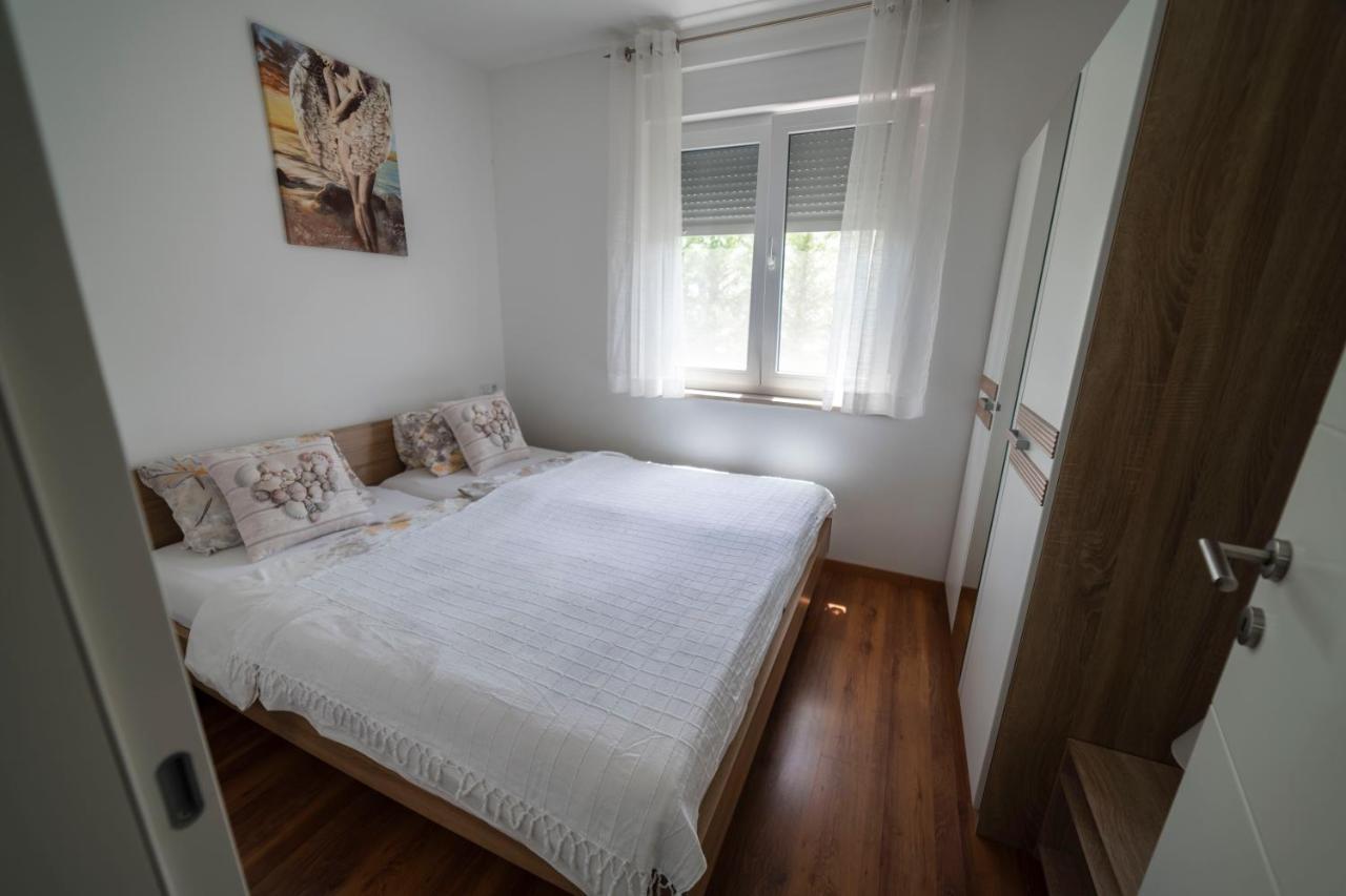 Adriana Apartma Pula